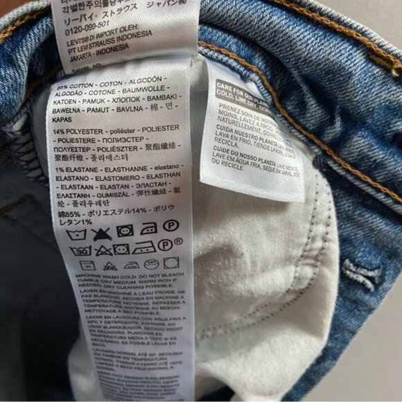 Levi’s wedgie straight fringe distressed denim jeans Sz 26 - Picture 11 of 11